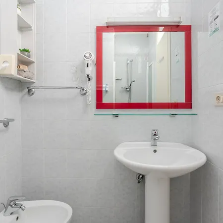 فندق La Brezza Frontemare 3*