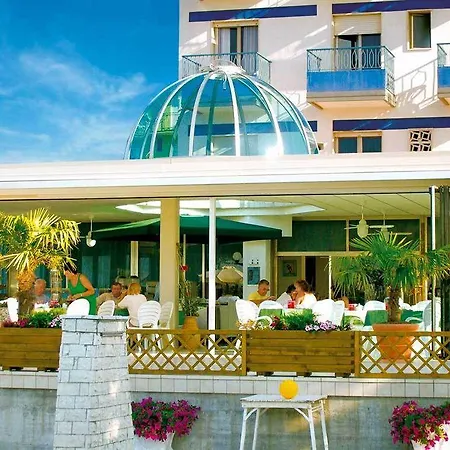 La Brezza Frontemare Hotel Lido di Jesolo