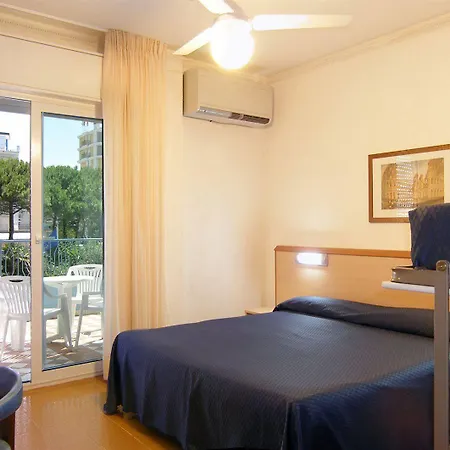 La Brezza Frontemare 3*