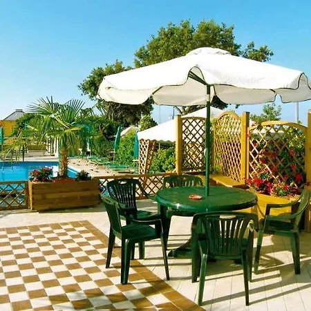 Hotel La Brezza Frontemare Lido di Jesolo
